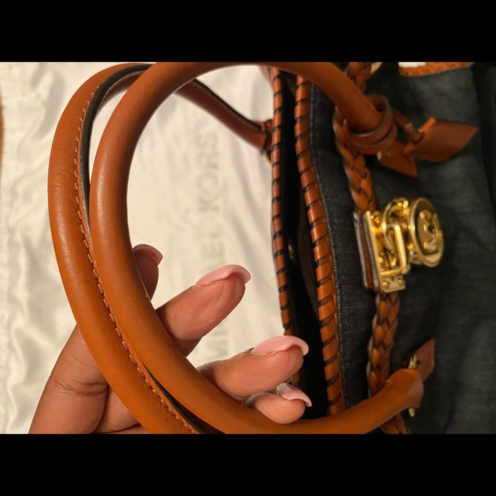 MK purse - Picture 10 of 12